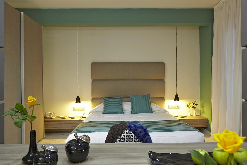 Sokratis Hotel Nea Moudania Quarto foto